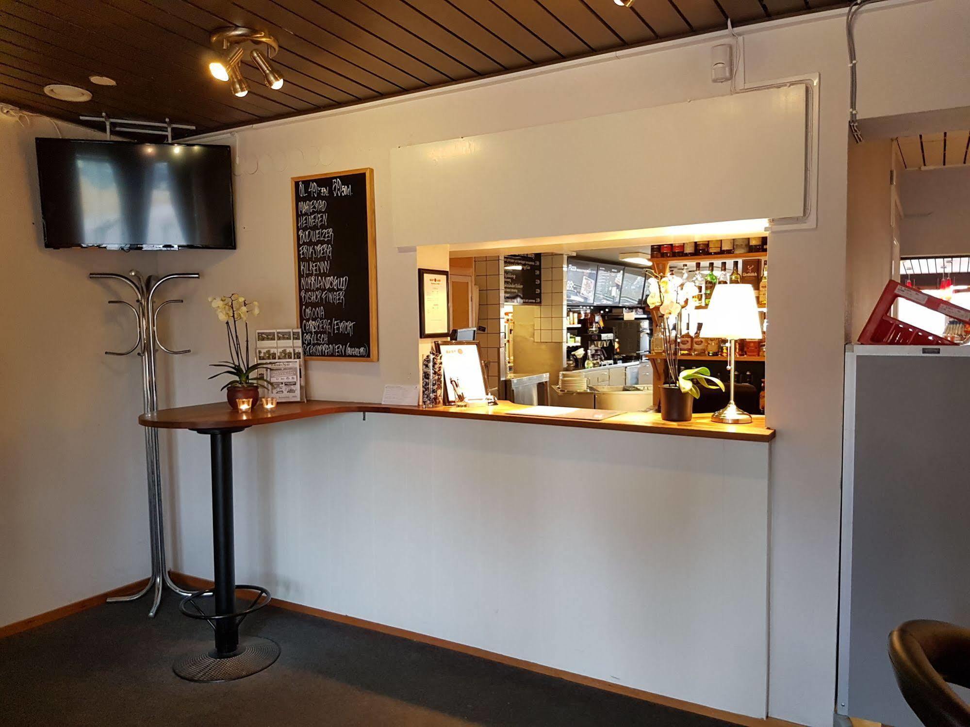 Hotel Rastpunkt Laxå Extérieur photo